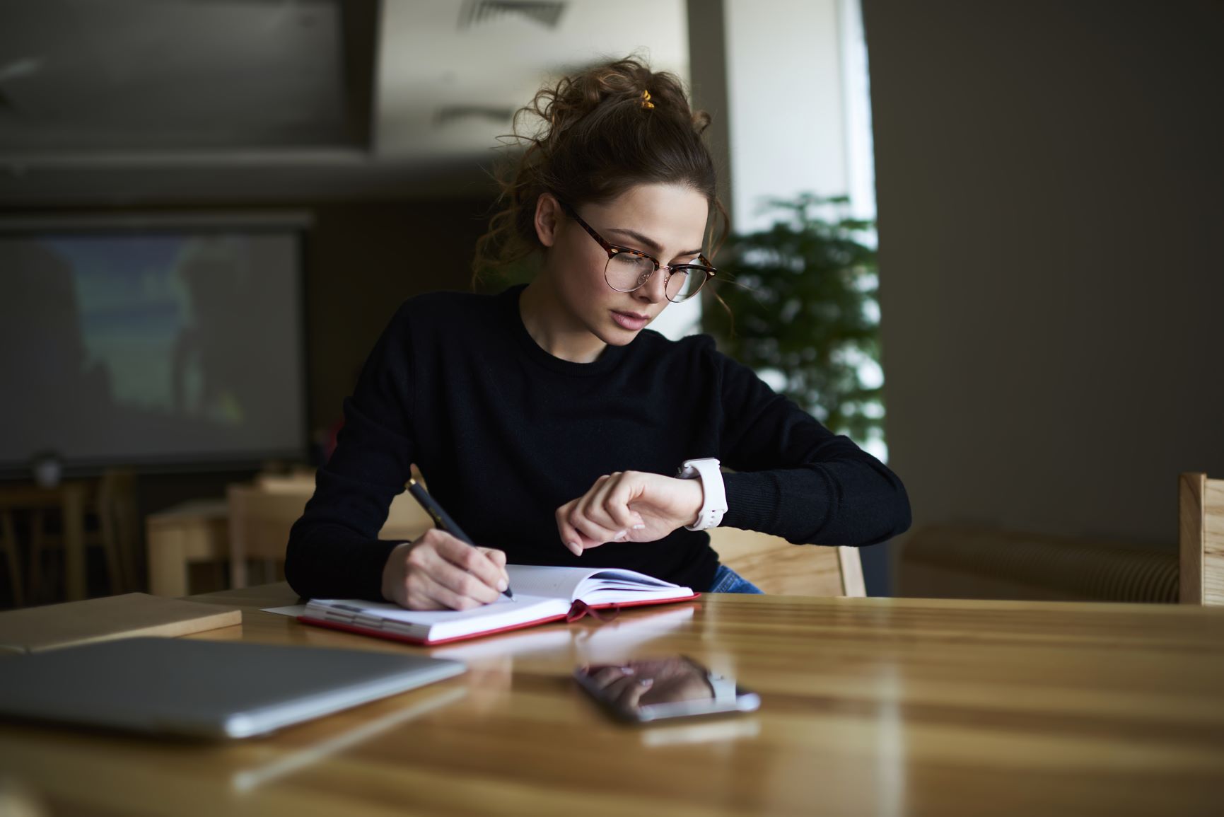 arbeitszeiterfassung-vorteile-stundenzettel